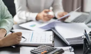 CPA-Helping-a-Business-Owner-with-their-tax-preperation